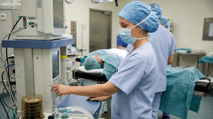 Vad gör en Anestesisjuksköterska?